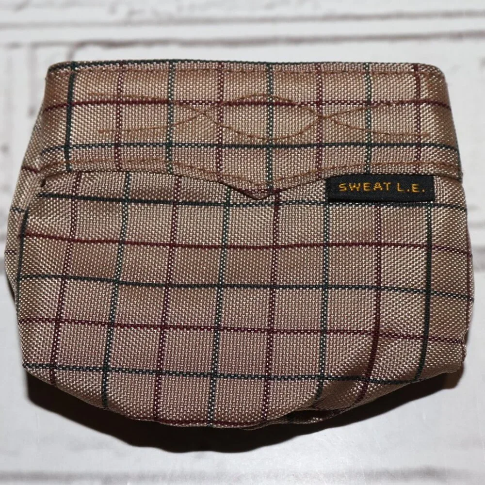🎯 Sweat L.E. Plaid Coin Purse · 3.25